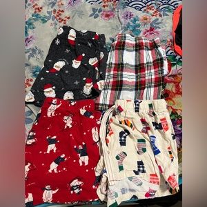 Old Navy four pack pajama shorts size large $5 each!!